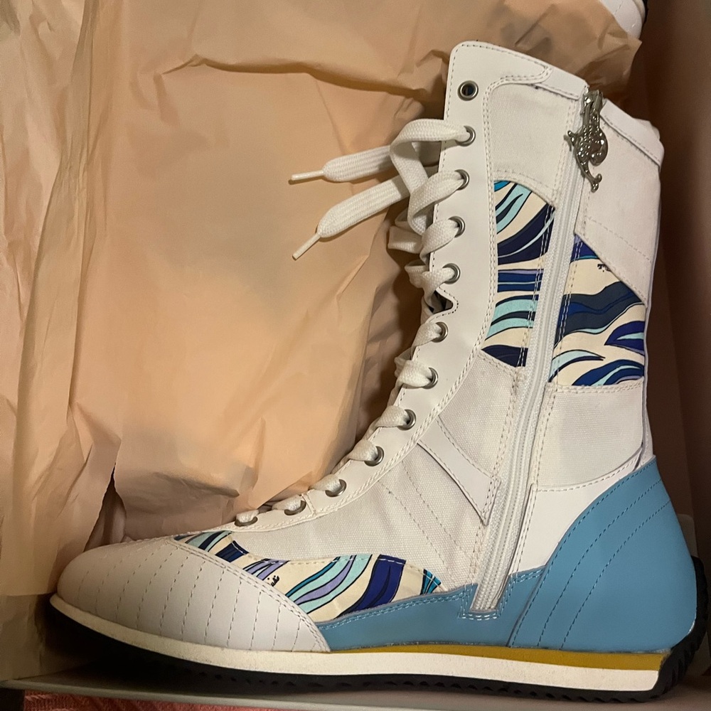 EMILIO PUCCI HIGH-TOP SNEAKER, NIB, Size 39 (8.5)